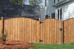 5 Common Reasons to Install a Fence